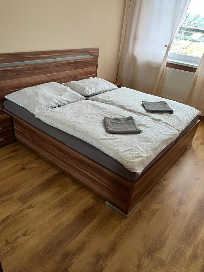 Apartman Zuzu Trencin Luaran gambar